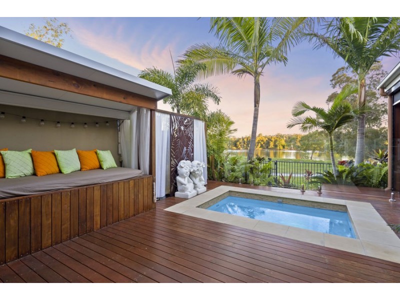 33 Brindabella Close, Coomera Waters QLD 4209