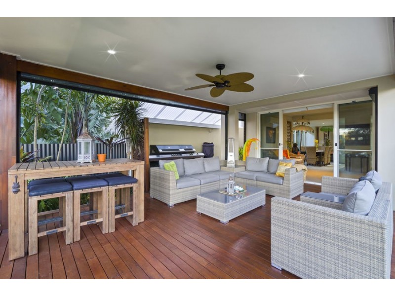 33 Brindabella Close, Coomera Waters QLD 4209