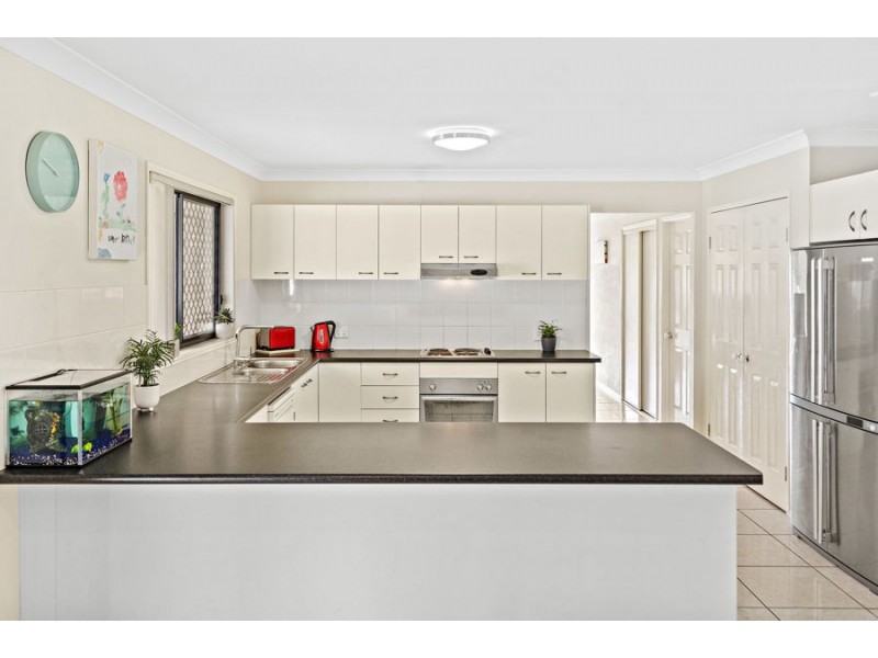 23 Bedivere Drive, Ormeau QLD 4208