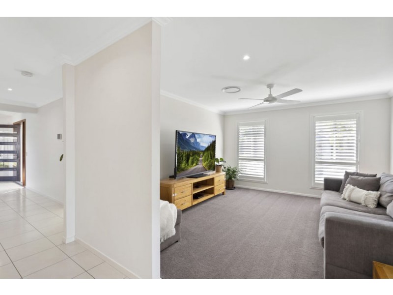 10 SAILAWAY COURT, Coomera Waters QLD 4209