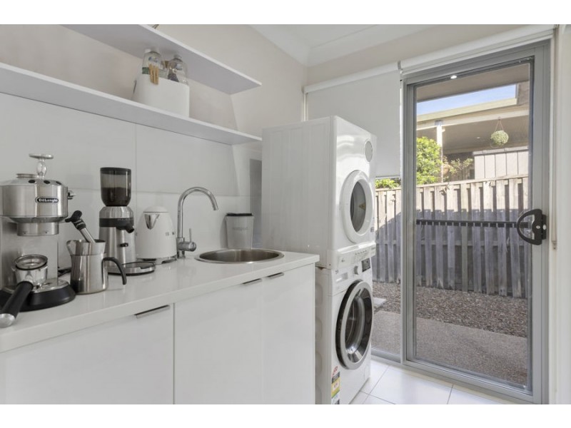 10 SAILAWAY COURT, Coomera Waters QLD 4209