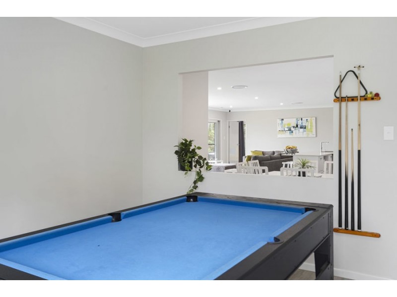 19 Memorial Drive, Upper Coomera QLD 4209