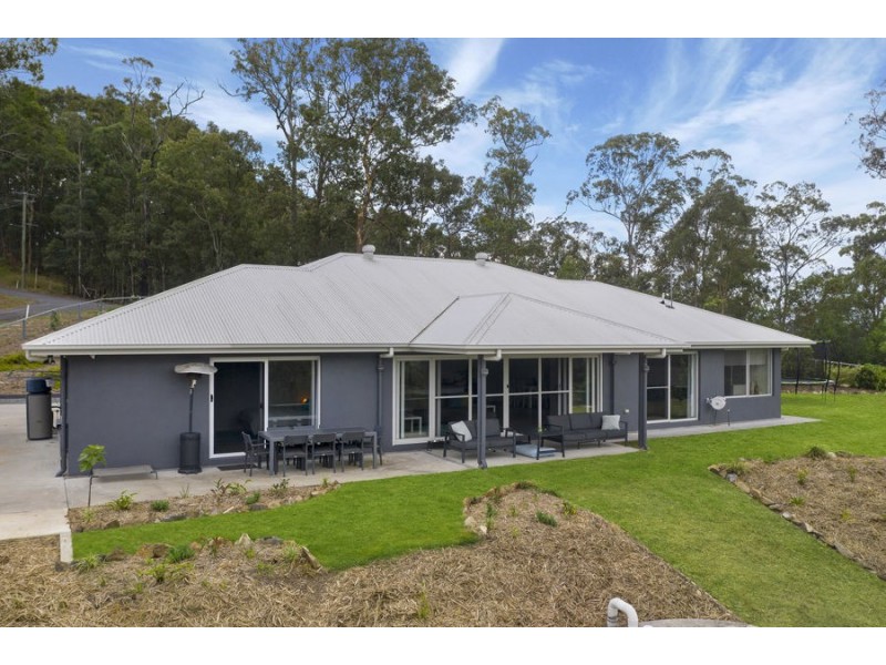 19 Memorial Drive, Upper Coomera QLD 4209