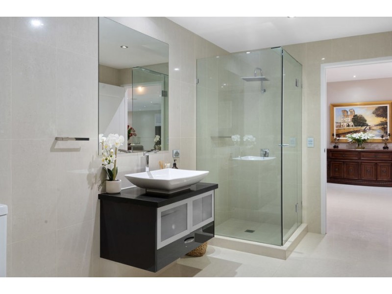 31 Westward Way, Coomera Waters QLD 4209