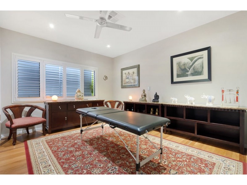31 Westward Way, Coomera Waters QLD 4209