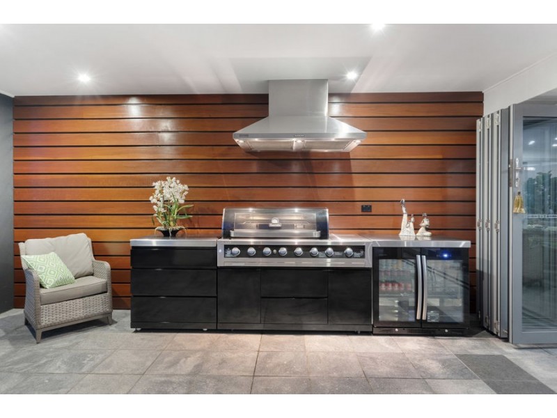 31 Westward Way, Coomera Waters QLD 4209