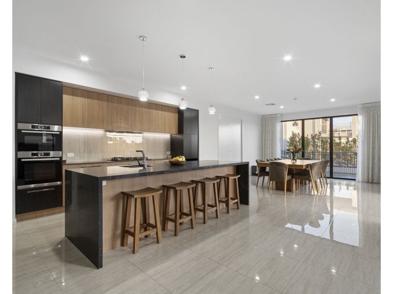 85 Tooraneedin Road, Coomera Waters QLD 4209