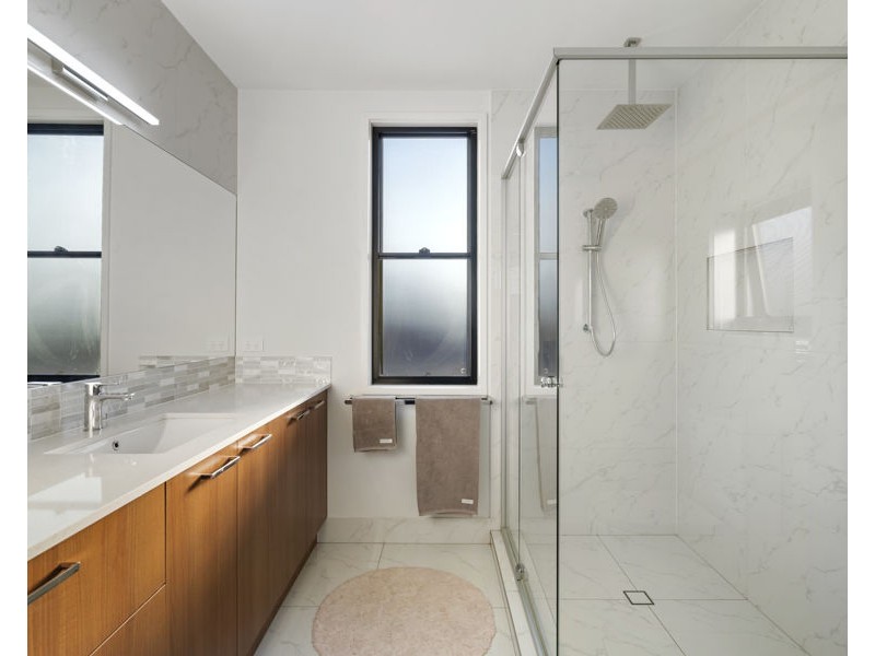 85 Tooraneedin Road, Coomera Waters QLD 4209