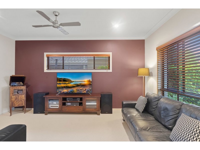 2 Ripple Court, Coomera Waters QLD 4209