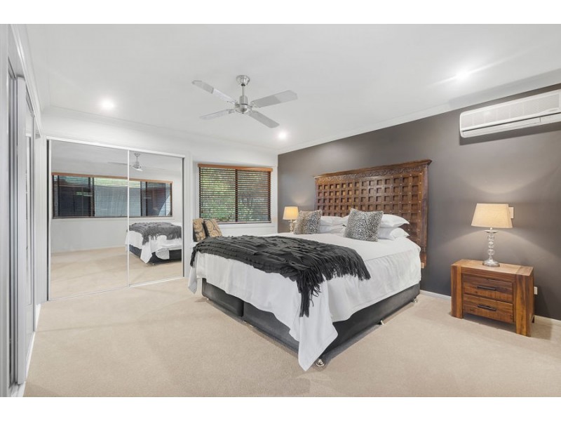 2 Ripple Court, Coomera Waters QLD 4209