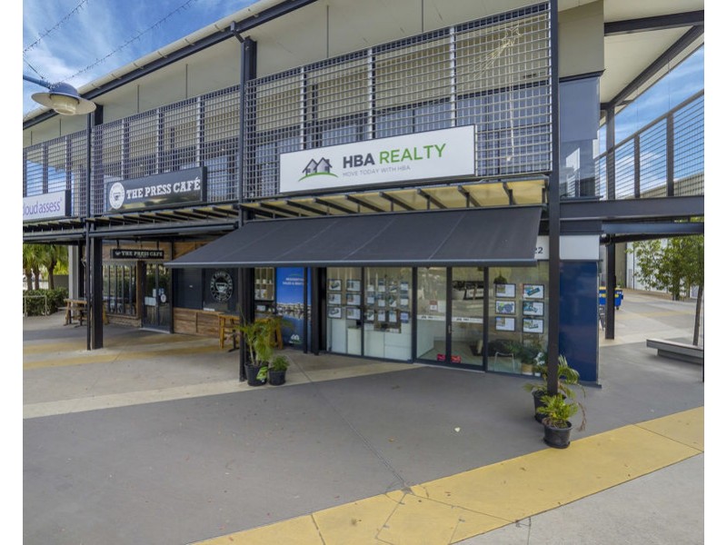 8 Victoire Court, Coomera Waters QLD 4209