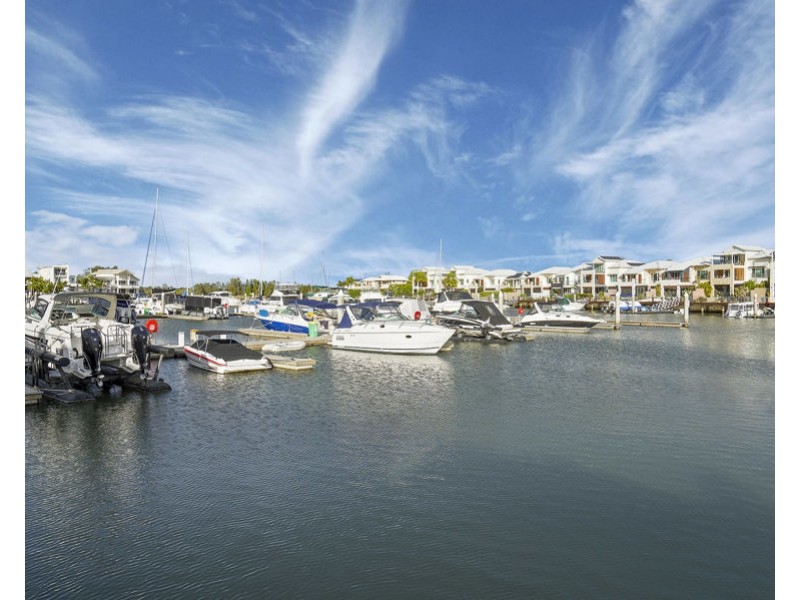 8 Victoire Court, Coomera Waters QLD 4209