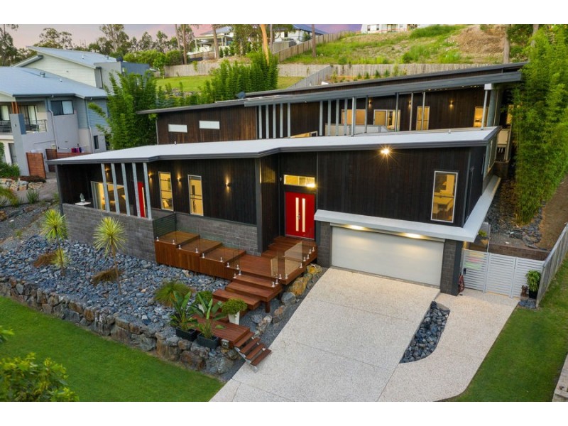 33 Pendragon Drive, Coomera Waters QLD 4209