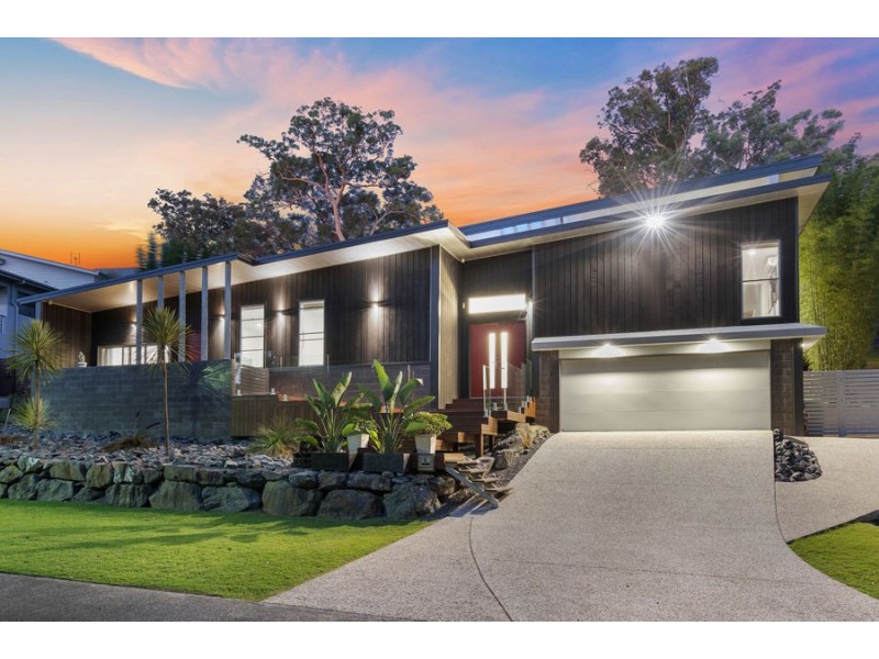 33 Pendragon Drive, Coomera Waters QLD 4209