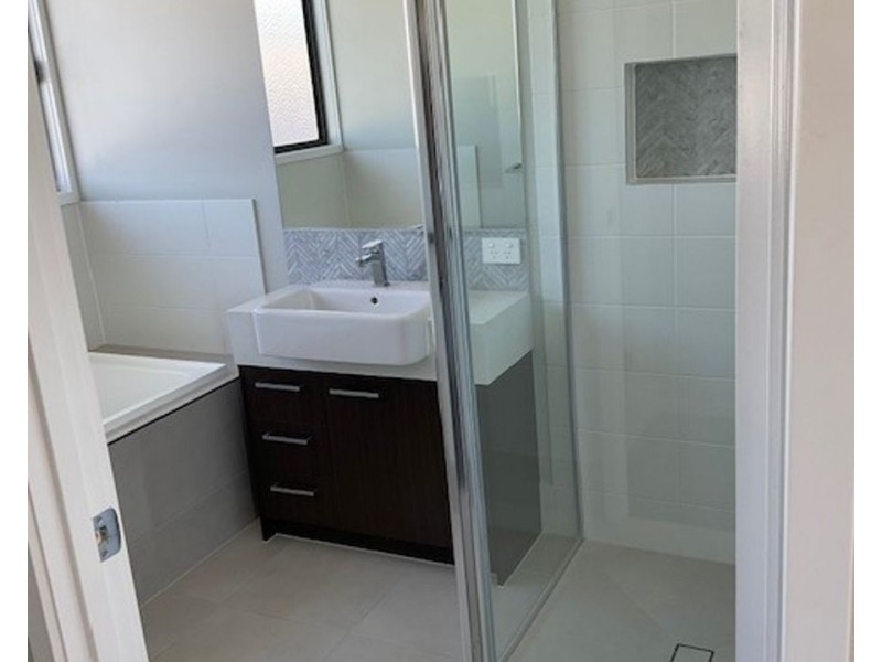 65 Oakey Creek Road, Coomera QLD 4209