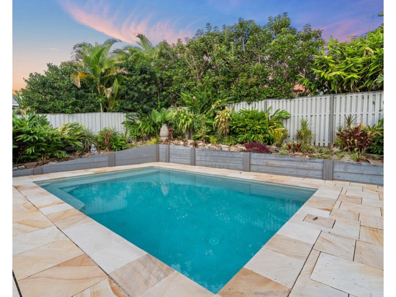 16 Boambillie Drive, Coomera Waters QLD 4209