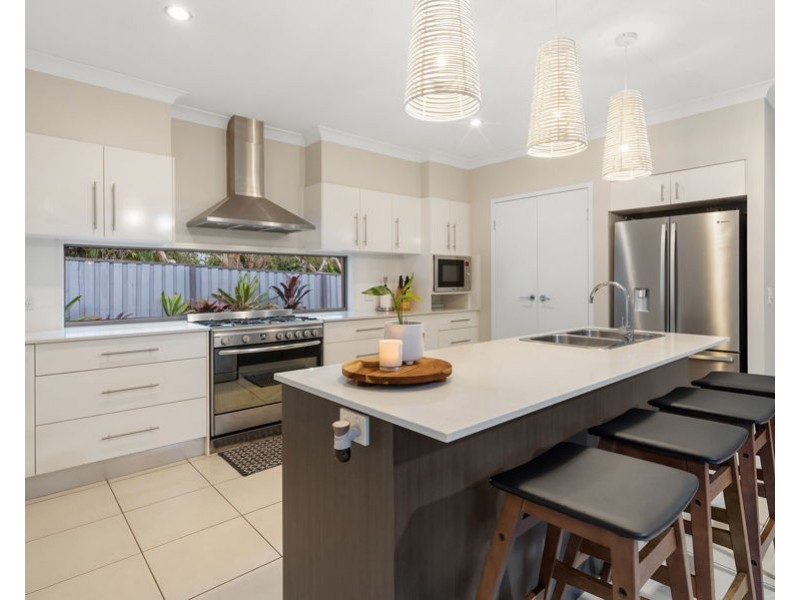 16 Boambillie Drive, Coomera Waters QLD 4209