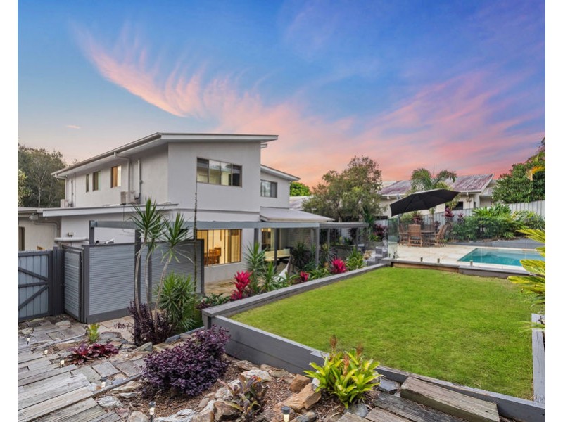 16 Boambillie Drive, Coomera Waters QLD 4209