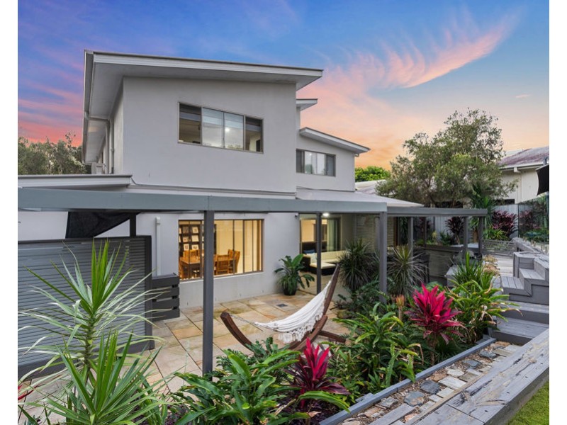 16 Boambillie Drive, Coomera Waters QLD 4209