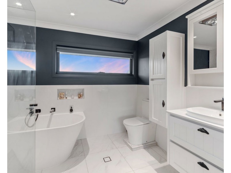 23 Stern Road, Carbrook QLD 4130
