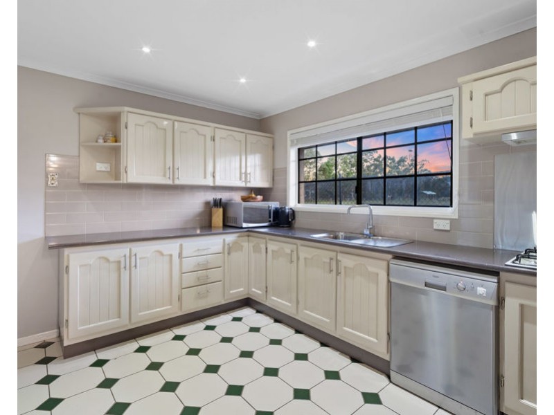 23 Stern Road, Carbrook QLD 4130