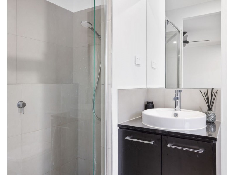 10 Skippers Place, Coomera Waters QLD 4209