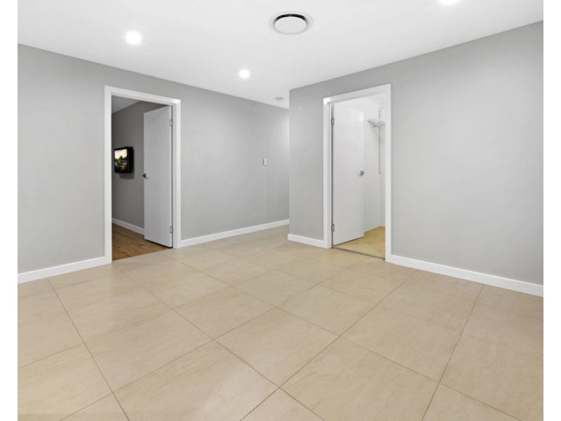 14 Waddiwong Rd, Coomera QLD 4209