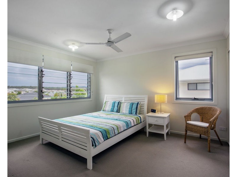 11 ARCADIA BOULEVARD, Pimpama QLD 4209