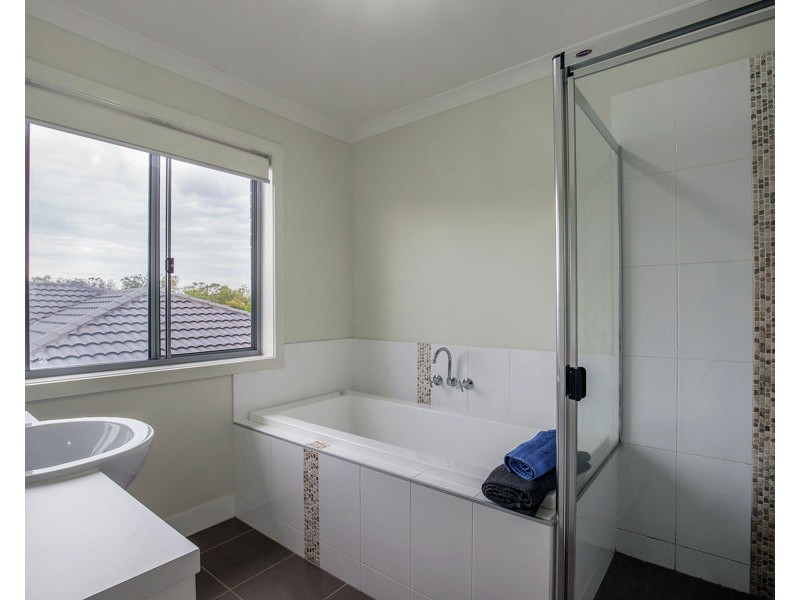 11 ARCADIA BOULEVARD, Pimpama QLD 4209