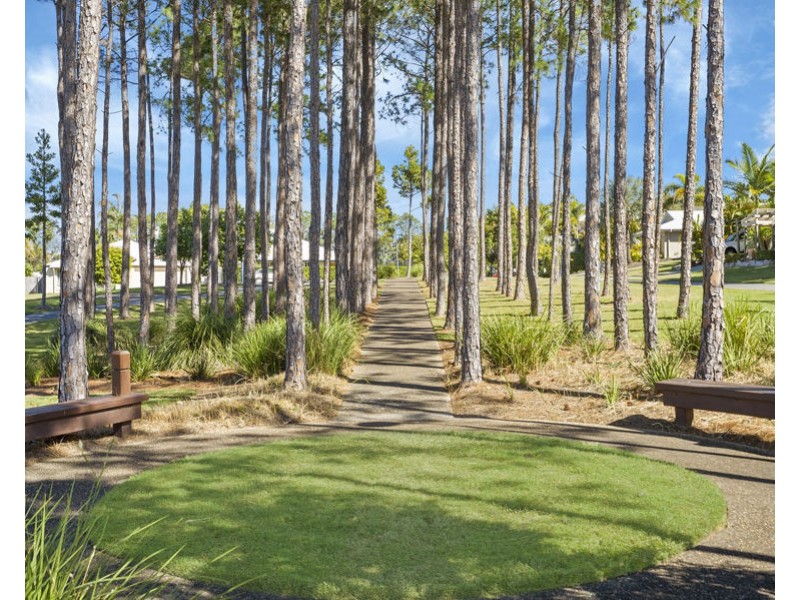 2 Ingrid Lane, Coomera Waters QLD 4209