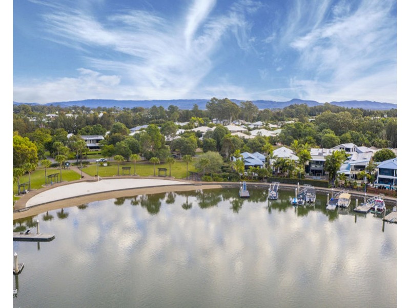 2 Ingrid Lane, Coomera Waters QLD 4209