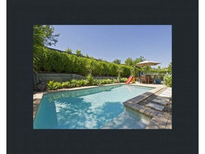 18 Boambillee Drive, Coomera Waters QLD 4209