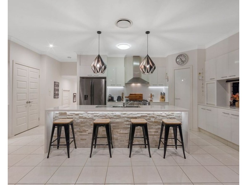 14 Boambillee Drive, Coomera Waters QLD 4209