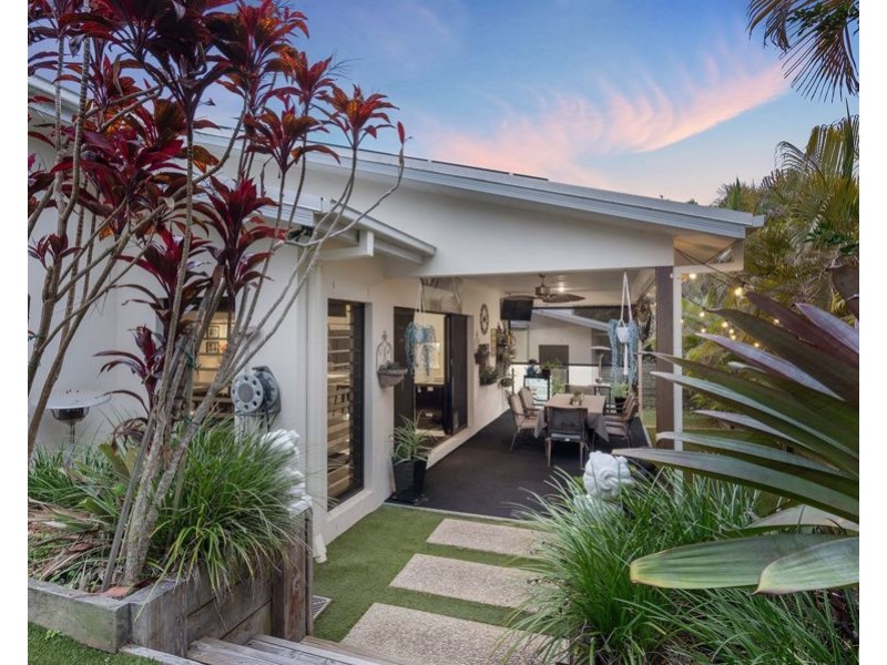 14 Boambillee Drive, Coomera Waters QLD 4209