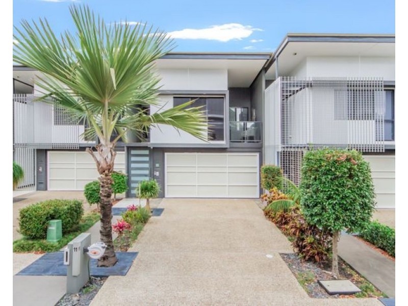 11 Kestral Lane, Coomera Waters QLD 4209