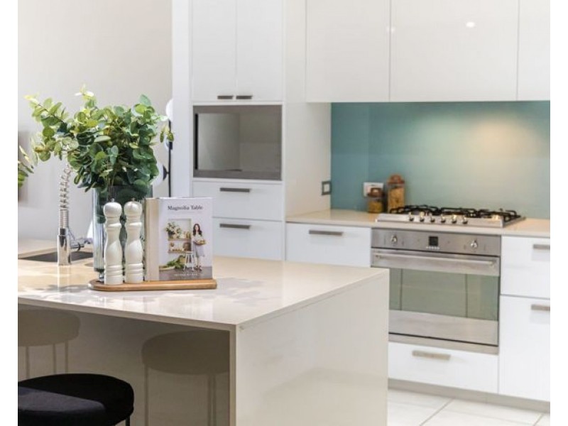 11 Kestral Lane, Coomera Waters QLD 4209