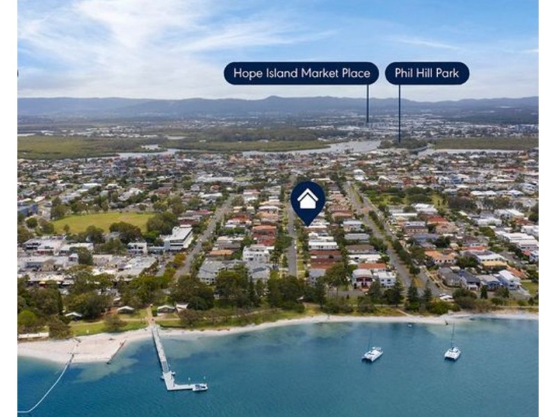 1/23 Victor Avenue, Paradise Point QLD 4216