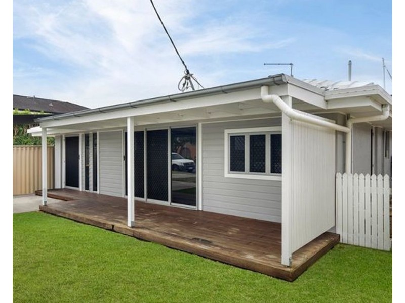 1/23 Victor Avenue, Paradise Point QLD 4216