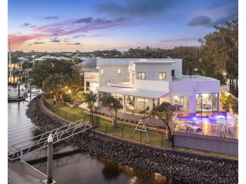 13 Rival Lane, Coomera Waters QLD 4209