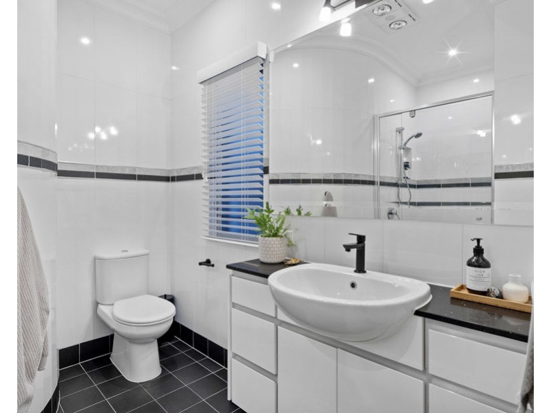 13 Rival Lane, Coomera Waters QLD 4209