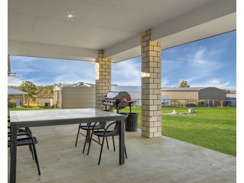 12 Sundew Crescent, Kensington Grove QLD 4341