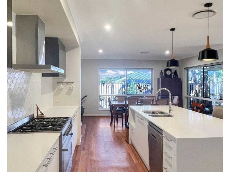 22 Brampton Cct, Pimpama QLD 4209