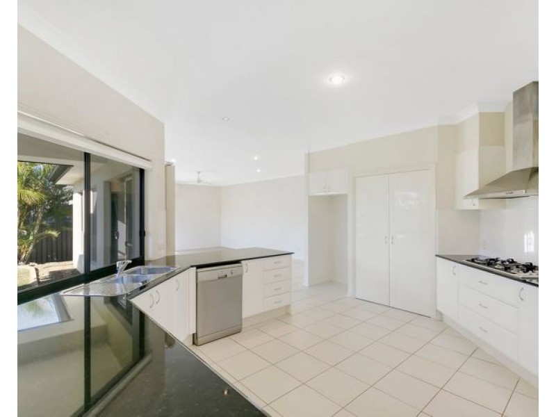 3 Ceil Cct, Coomera Waters QLD 4209