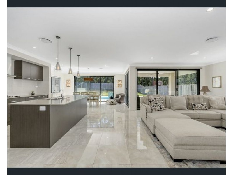 17 Christina Drive, Coomera Waters QLD 4209