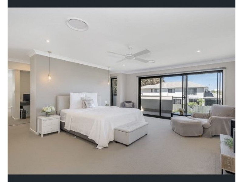 17 Christina Drive, Coomera Waters QLD 4209