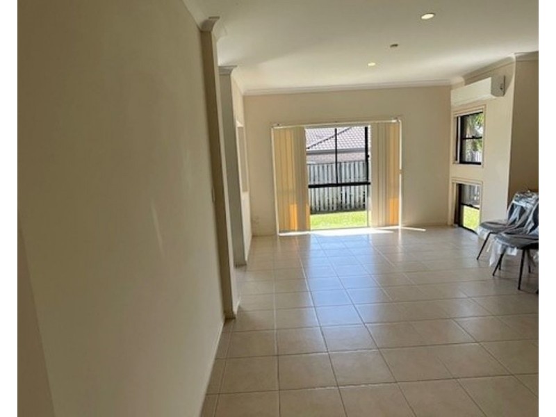 6 Stacer Street, Upper Coomera QLD 4209