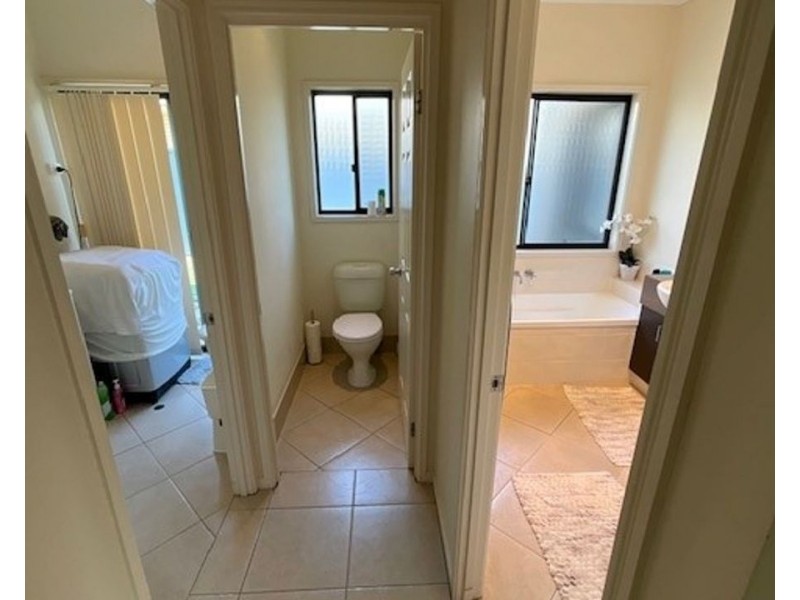 6 Stacer Street, Upper Coomera QLD 4209