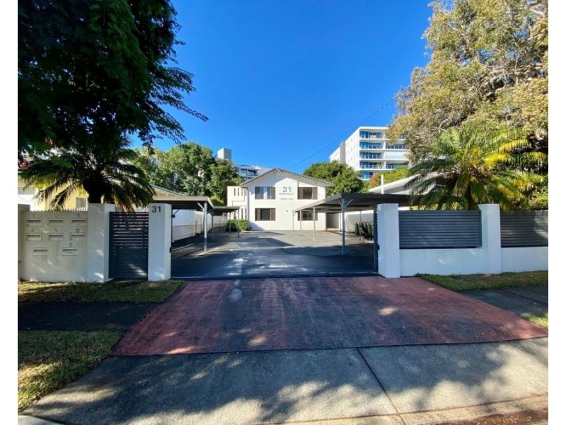 8/31 Brighton Street, Biggera Waters QLD 4216