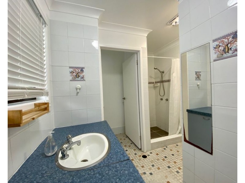 8/31 Brighton Street, Biggera Waters QLD 4216