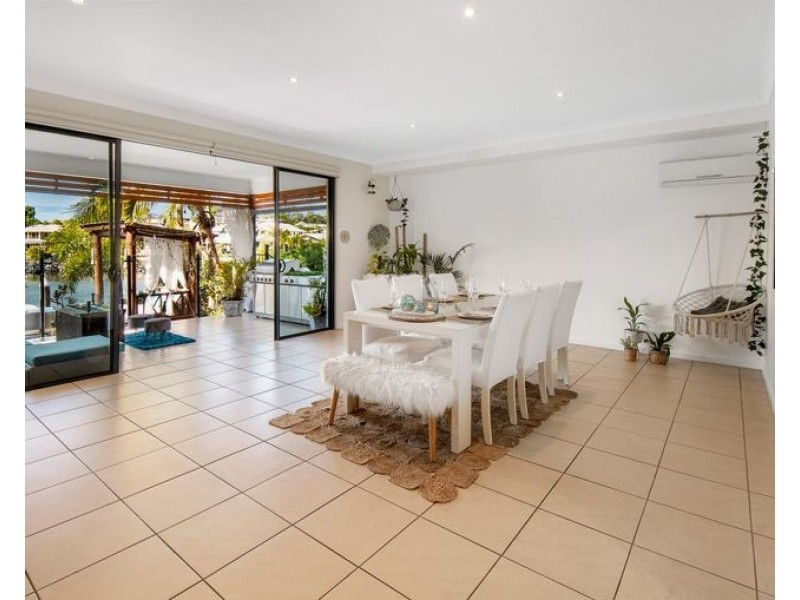 1 Ripple Court, Coomera Waters QLD 4209